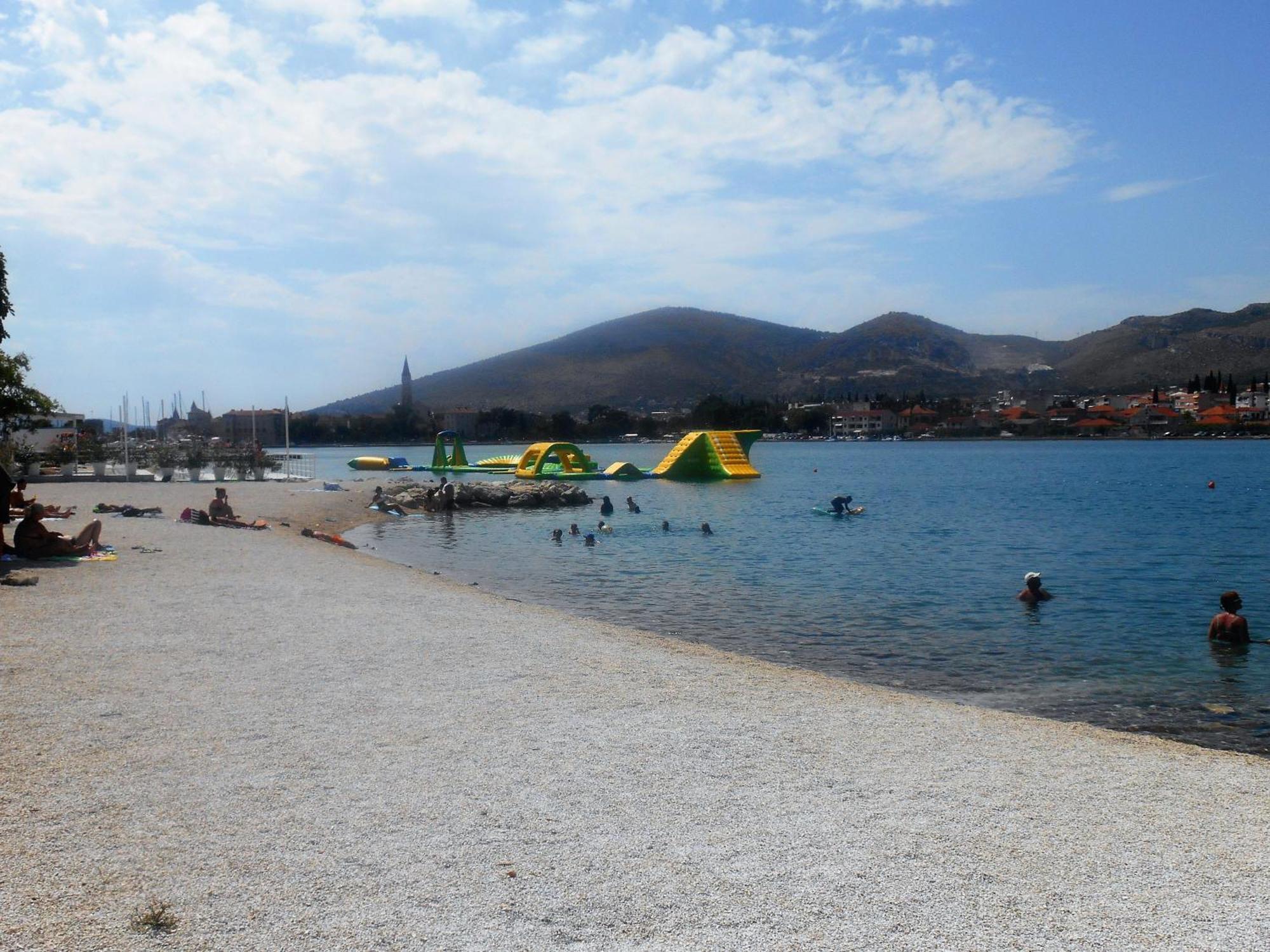 Apartments Bresan Trogir Room photo